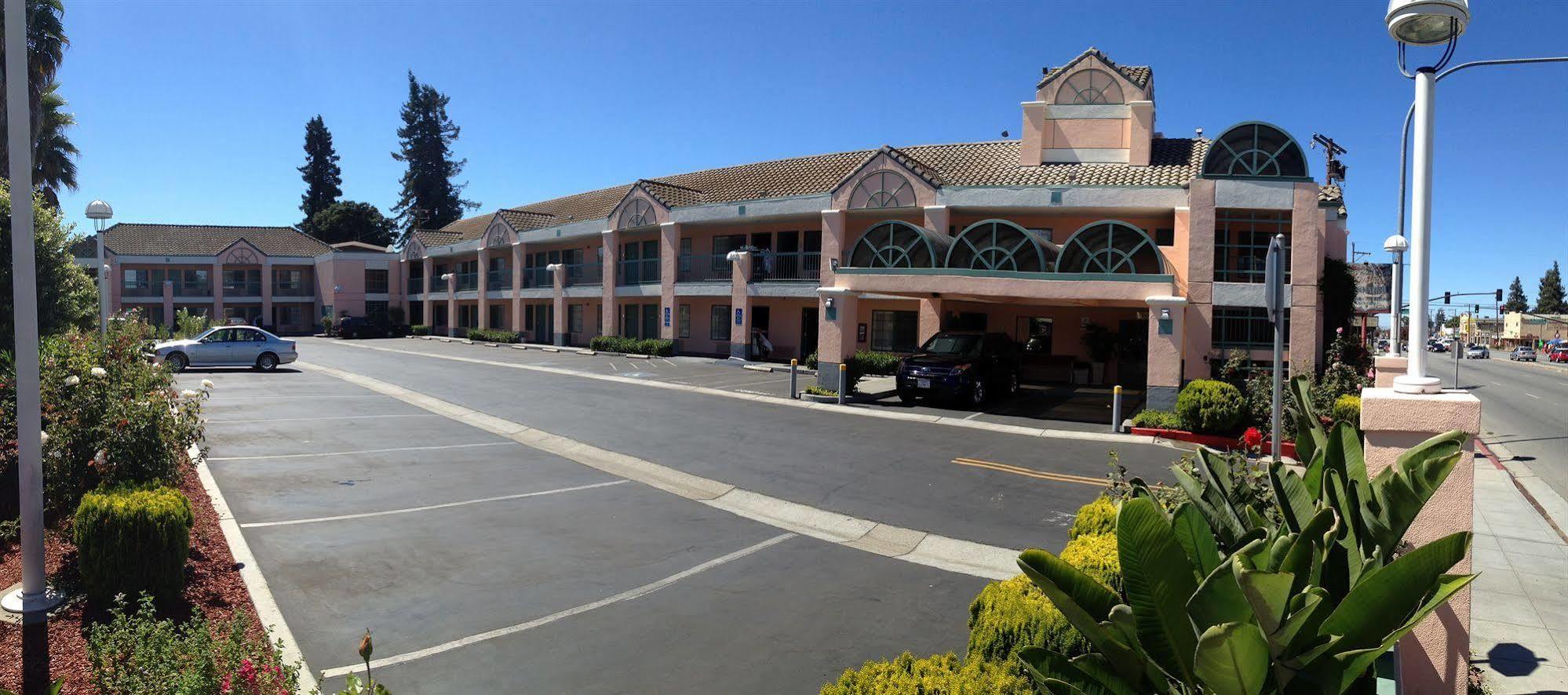 Atherton Park Inn And Suites Redwood City Exterior photo