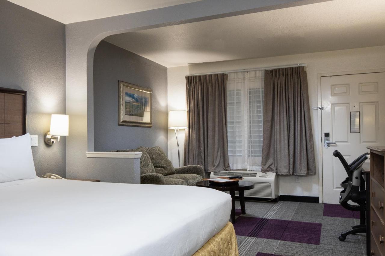 Atherton Park Inn And Suites Redwood City Exterior photo