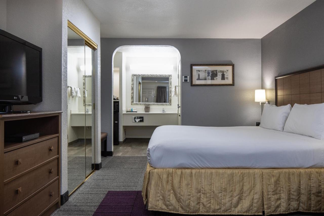 Atherton Park Inn And Suites Redwood City Exterior photo